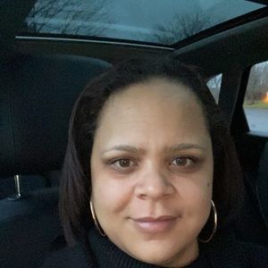 Meet your Posher, Evelyn